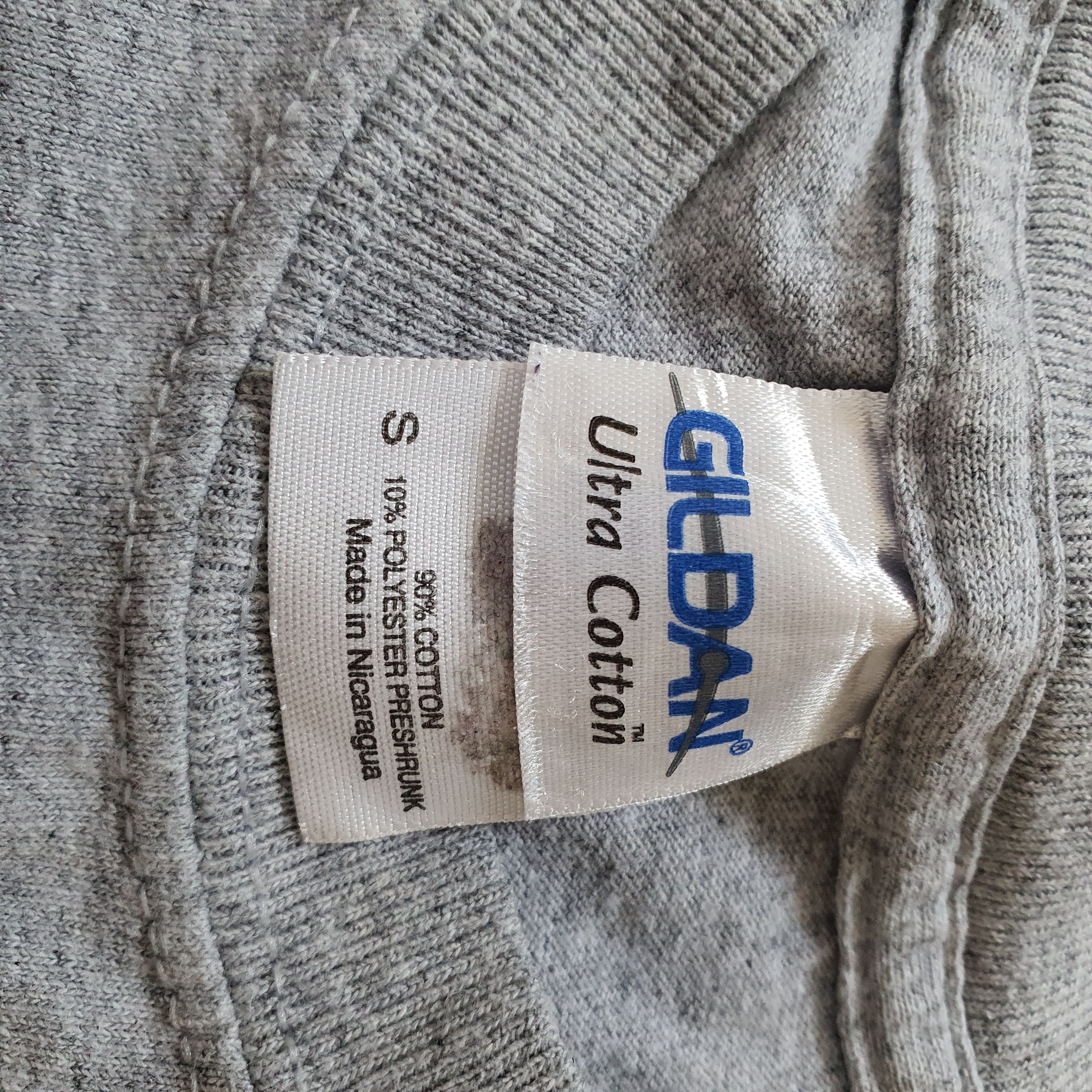 [S] Gildan T-shirt