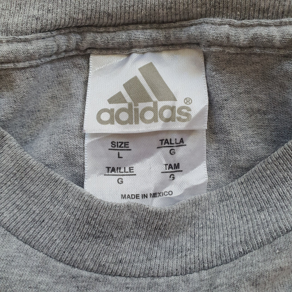 [L] Adidas T-Shirt mit Backprint