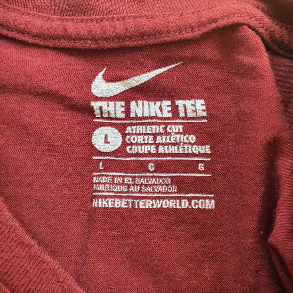 [L] Nike T-shirt