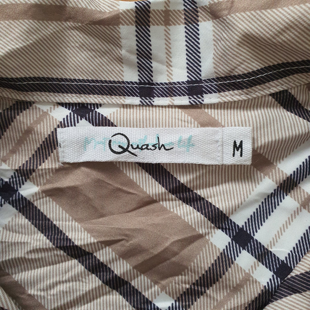 [M] kariertes Hemd