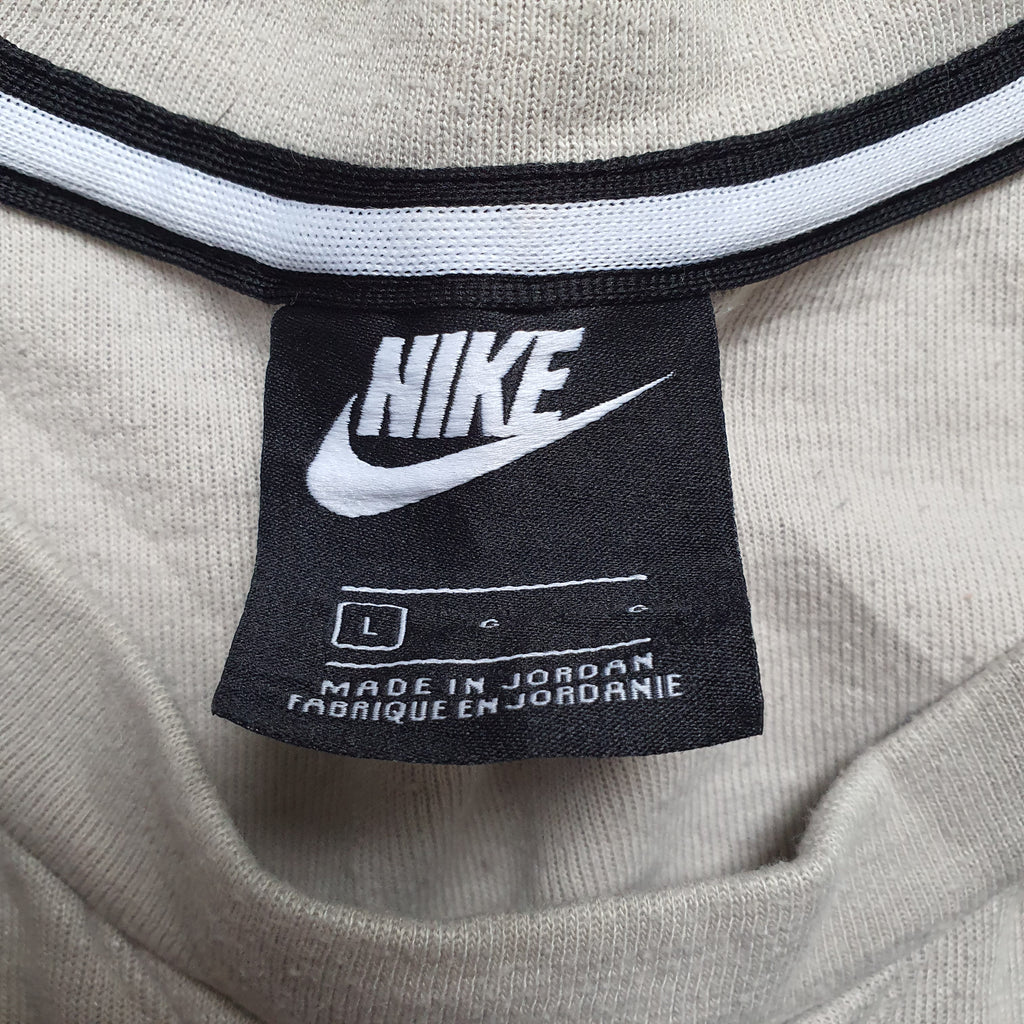 [L] Nike Sweater