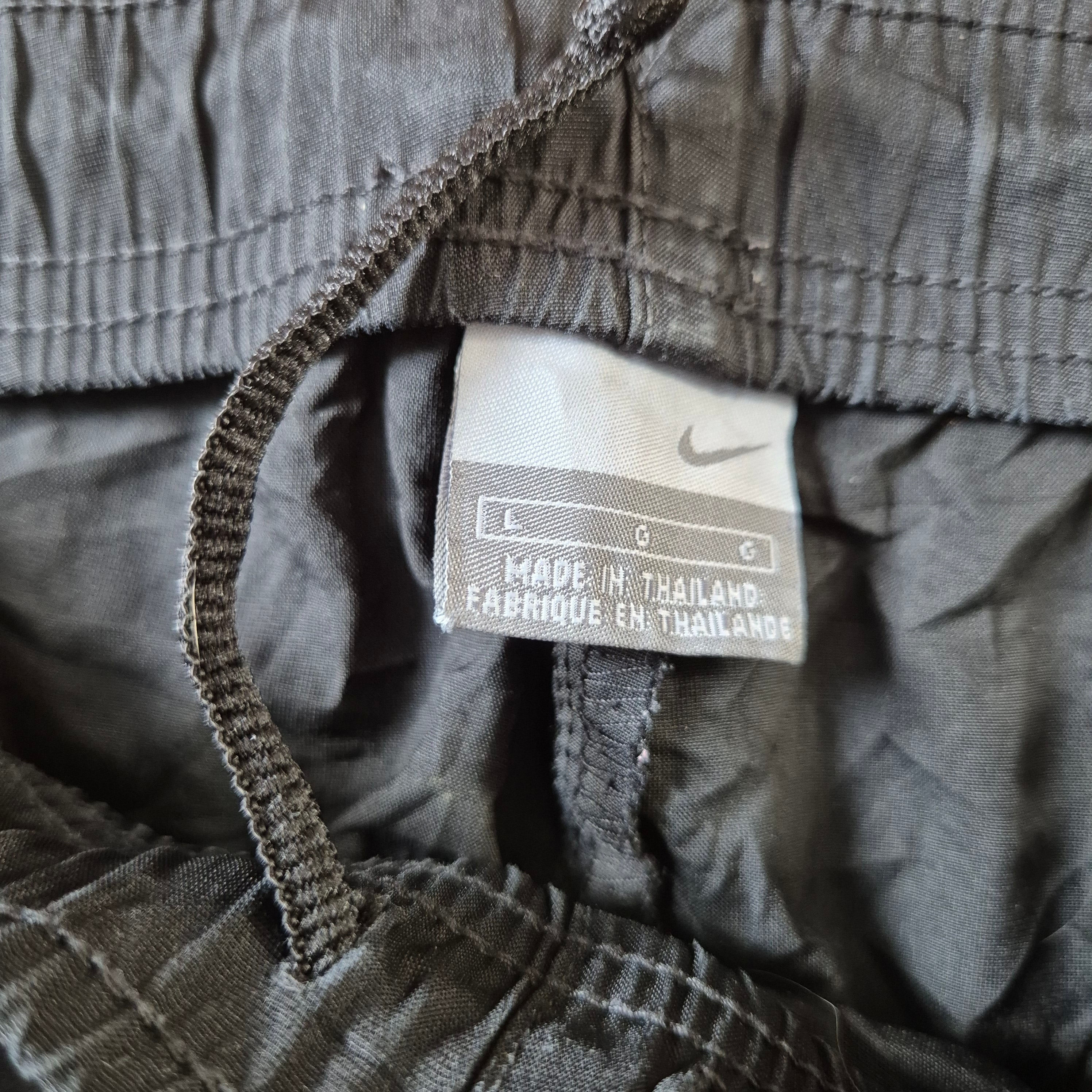 [L] Vintage Nike Trackpants