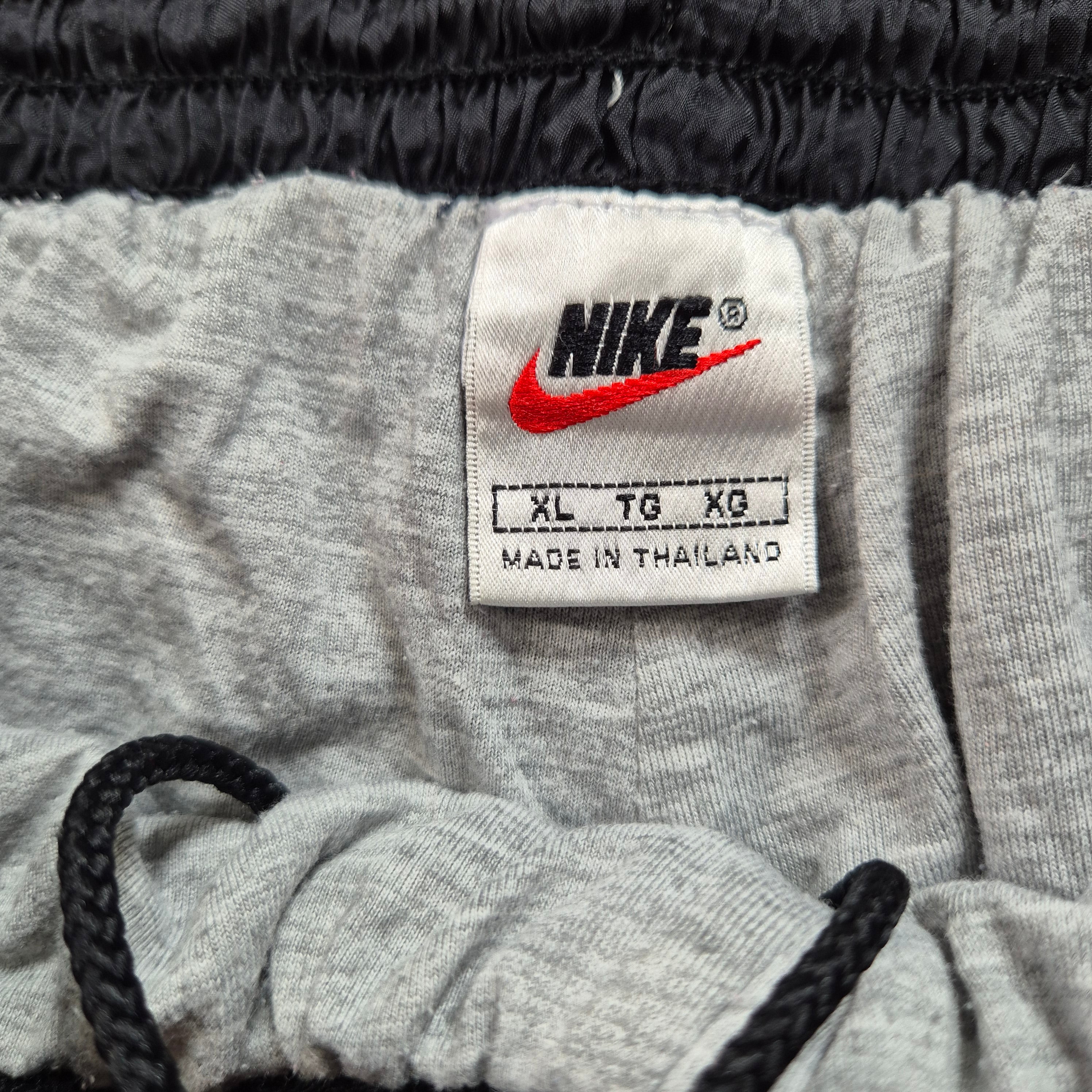 [XL] Vintage Nike Trackpants