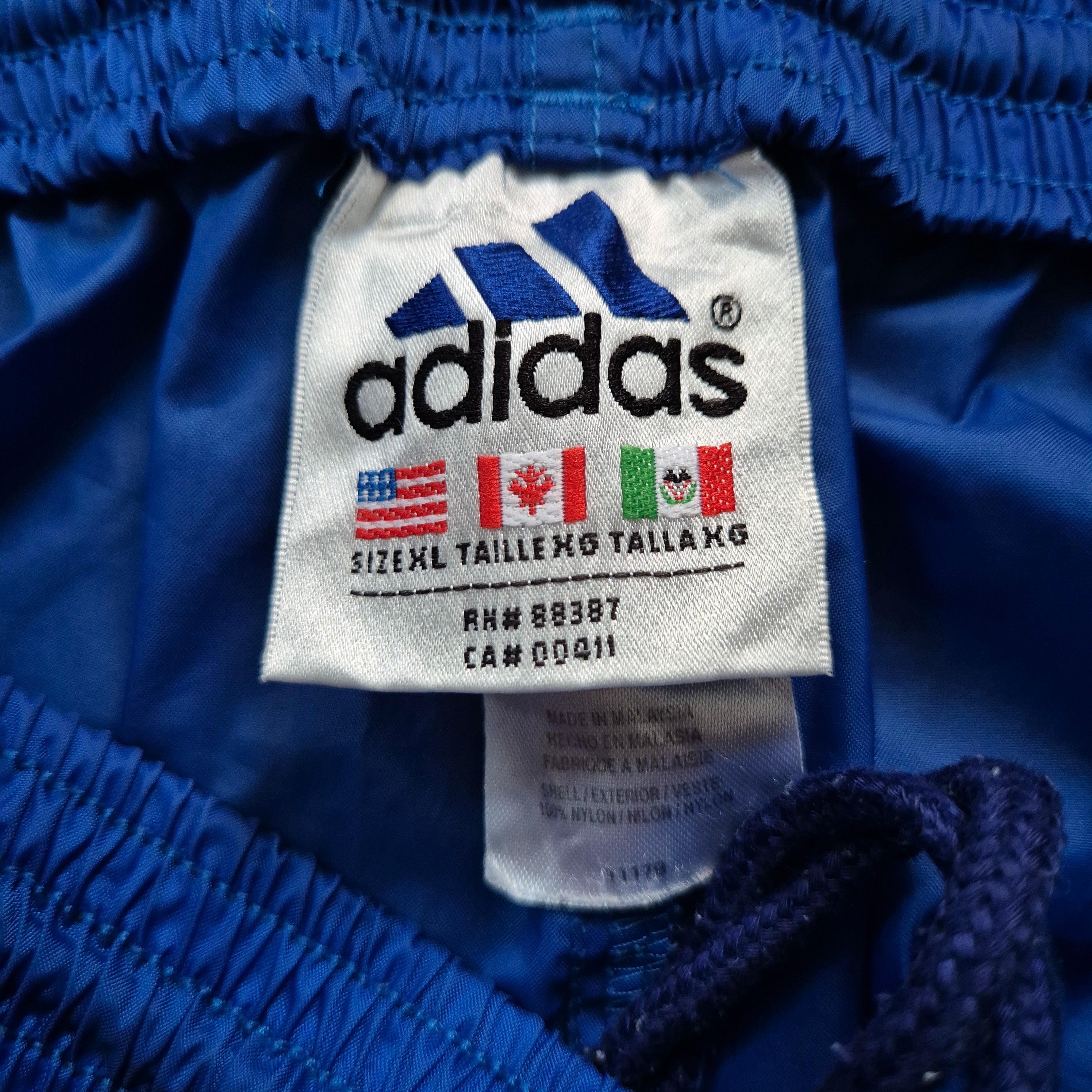 XL Vintage Adidas Trackpants NJVintage