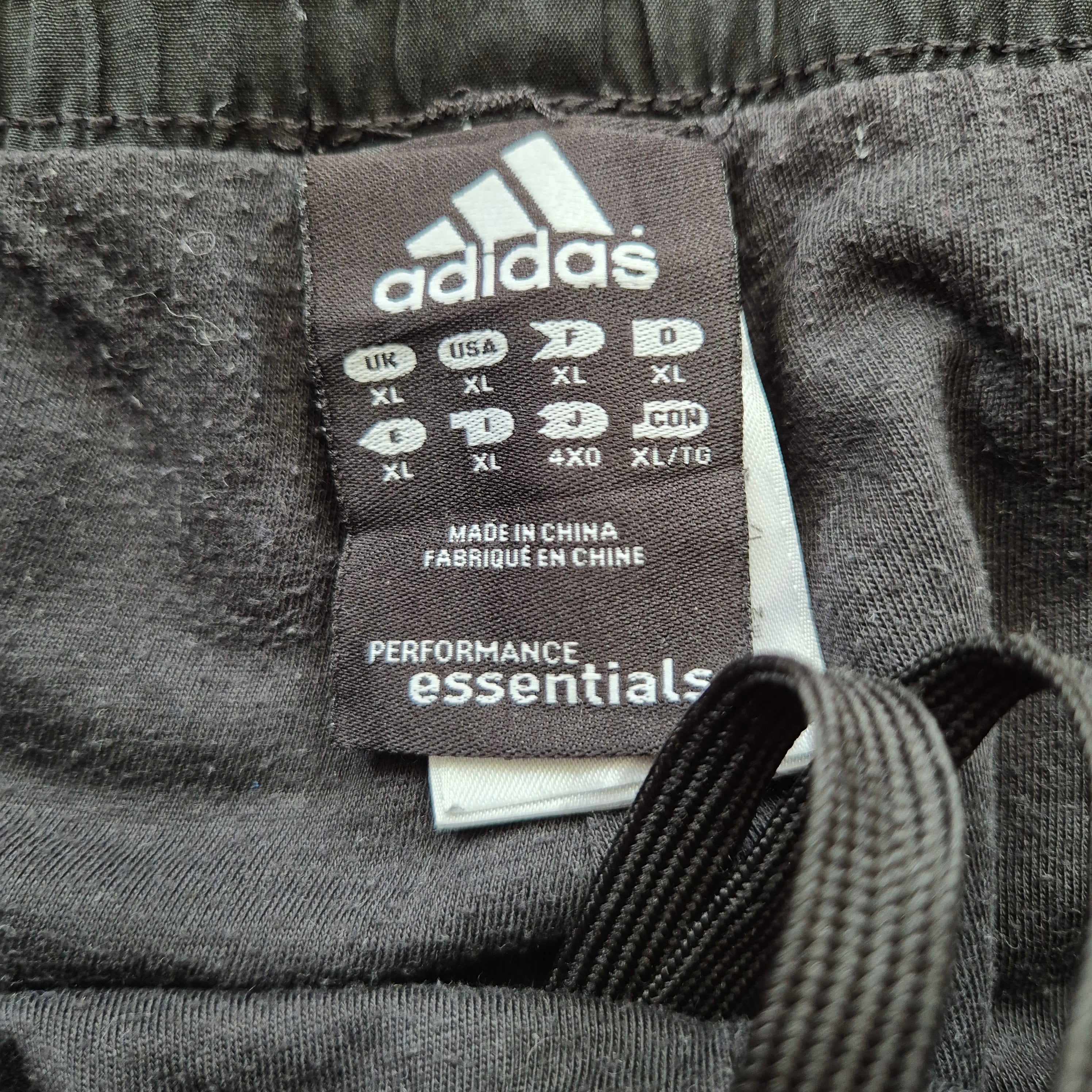 [XL] Adidas Trackpants