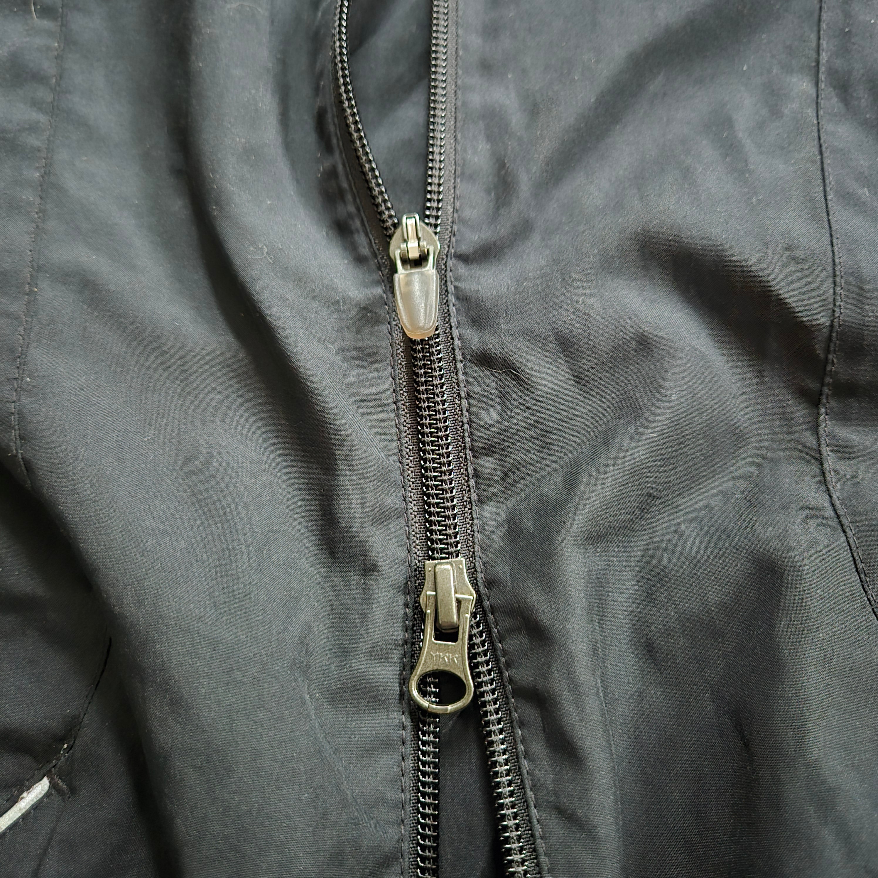 [M] Nike Jacke