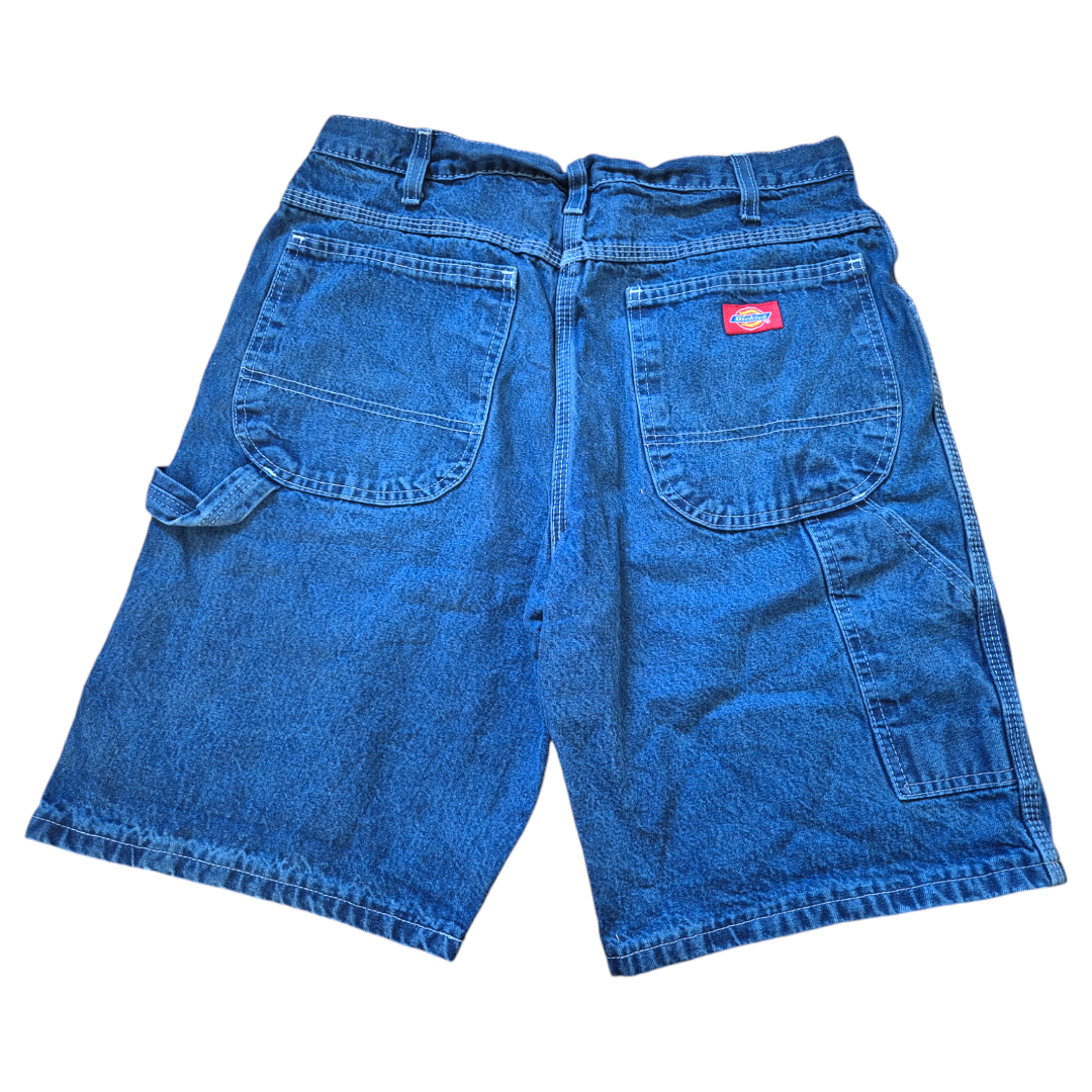 [32] Dickies Shorts