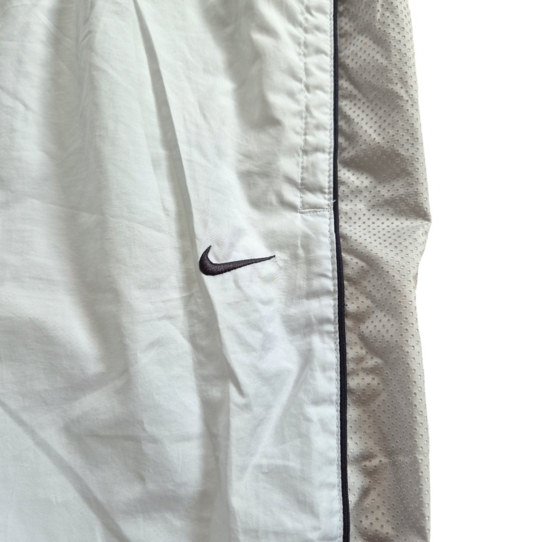 [L] Nike Trackpants