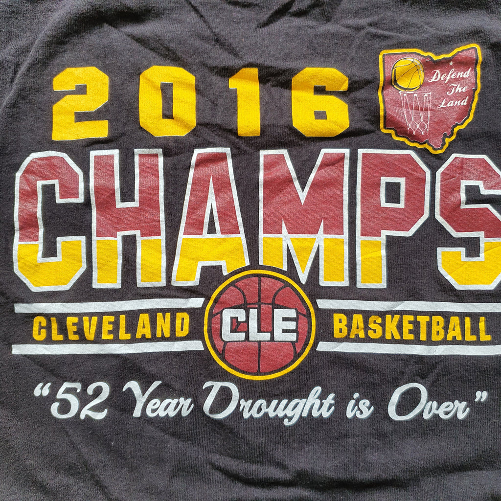 [M] Delta Basketball T-Shirt